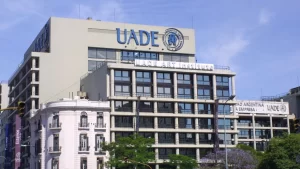 Descubre cuánto cuesta estudiar en la UADE: precios y tasas de matrícula actualizados descubre-cuanto-cuesta-estudiar-en-la-uade-precios-y-tasas-de-matricula-actualizados